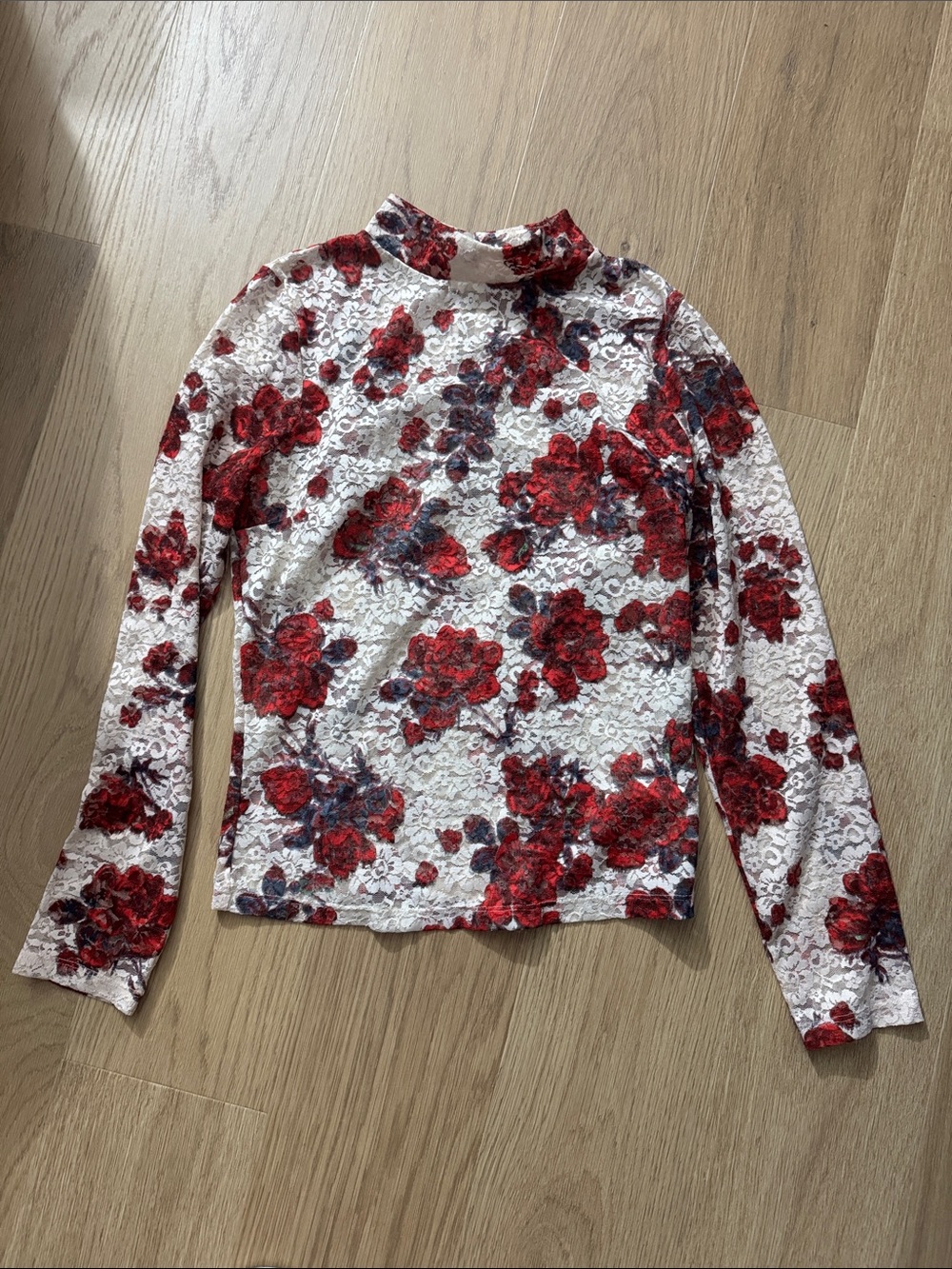 Rose lace zara top